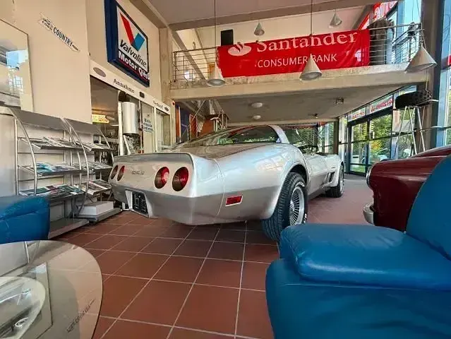 Usata Corvette C3 203 CV (149 kW) 1982 Oro Cabrio