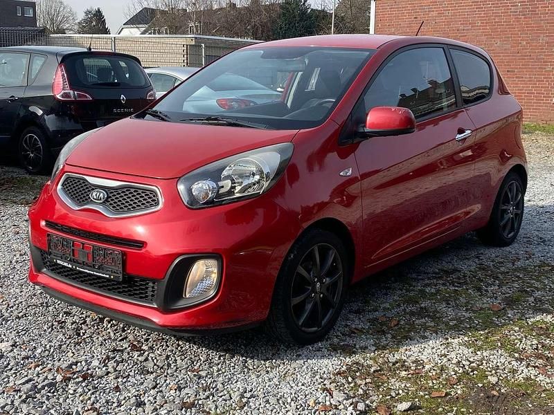 Gebraucht Kia Picanto Edition 7 69 PS (50 kW) 2013 Signalrot met. Kleinwagen