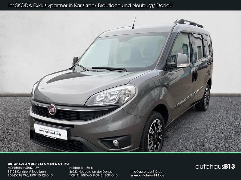 Colore esterno (colosseo grau) Gebraucht 2018 Fiat Doblò Lounge Van / Kleinbus | 12.690 € (Fairer Preis) - Bild 1/4