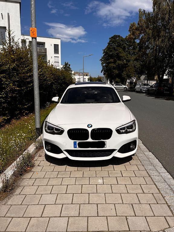 Gebraucht BMW 125 M Sport 224 PS (164 kW) 2018 Weiß Kleinwagen
