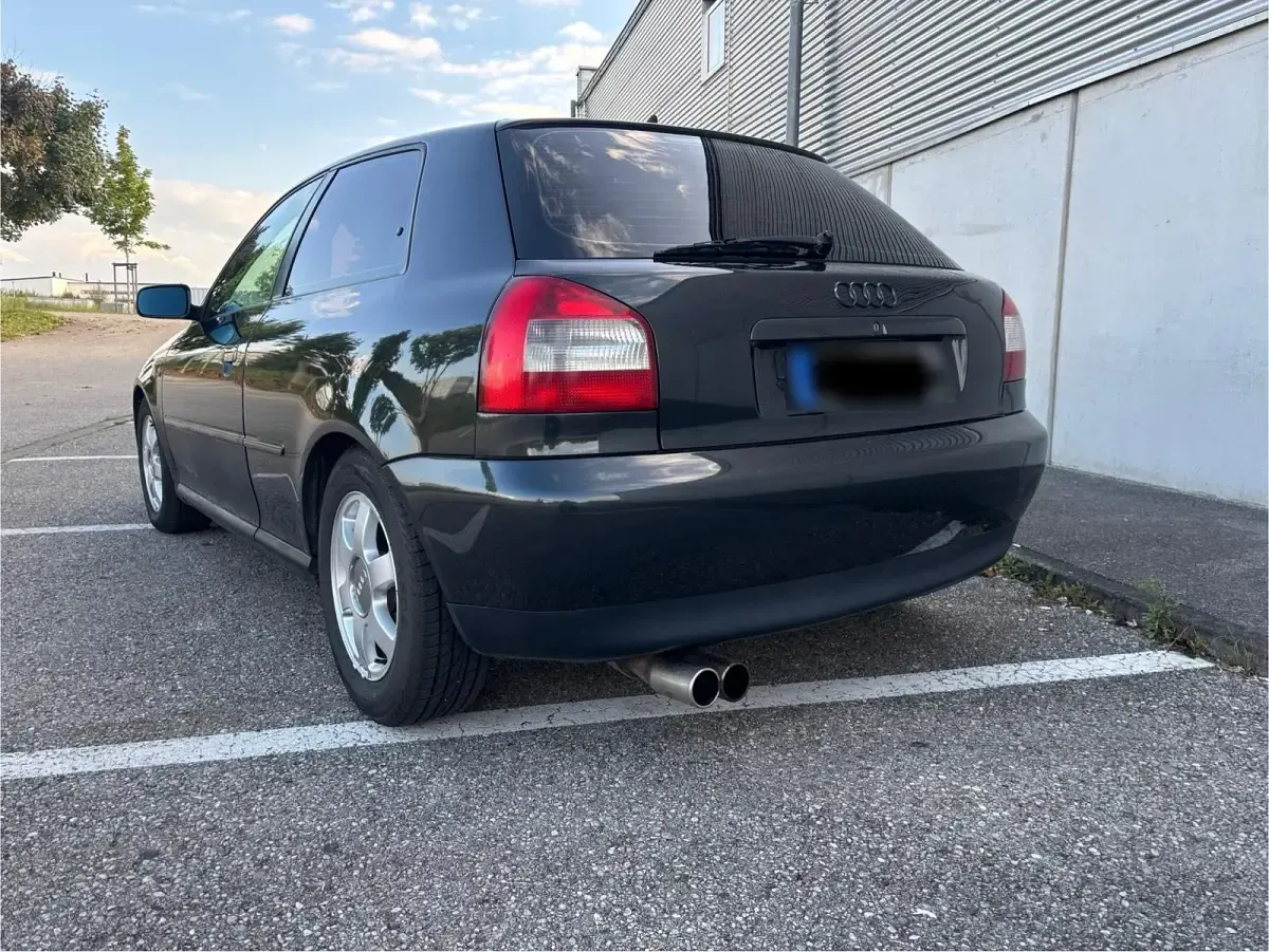Gebraucht Audi A3 101 PS (74 kW) 1997 Schwarz Kleinwagen