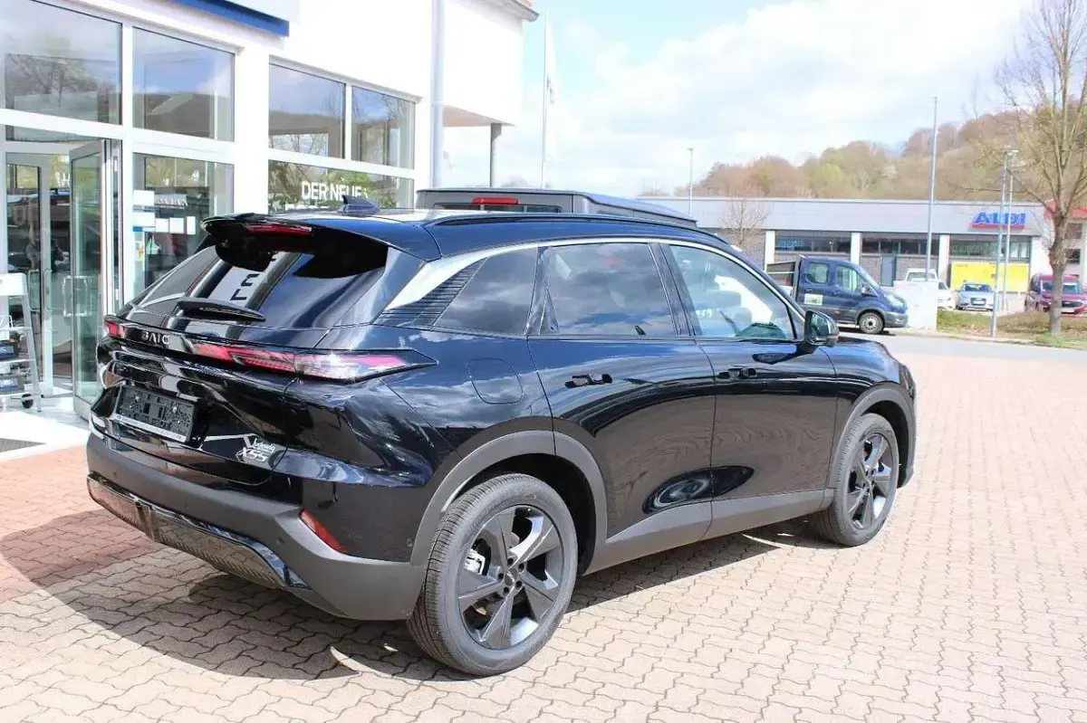 Neu Baic X55 177 PS (130 kW) 2026 Schwarz SUV
