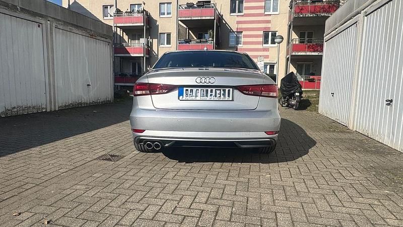 Gebraucht Audi A3 Sport 150 PS (110 kW) 2017 Silber Limousine