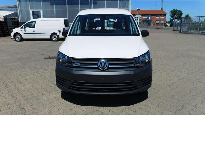 Gebraucht VW Caddy 83 kW (113 PS) 2020 Candyweiss b9a Van / Kleinbus