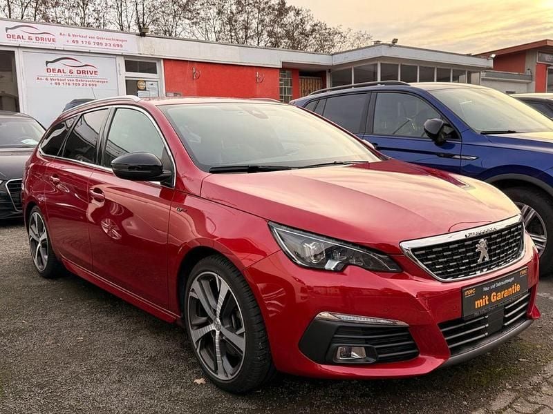 Gebraucht Peugeot 308 SW GT 224 PS (164 kW) 2019 Rot Kombi