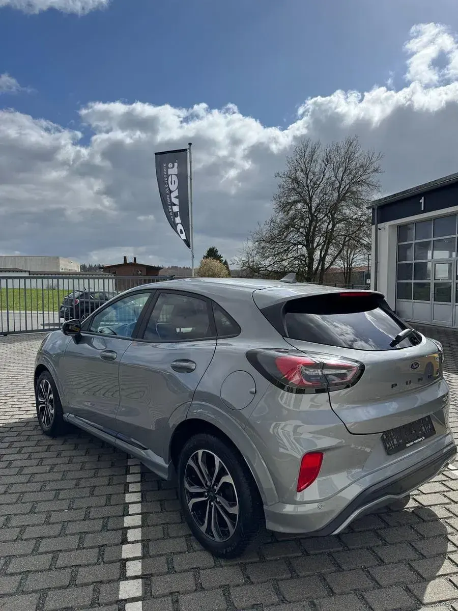 Gebraucht Ford Puma ST-Line X 125 PS (91 kW) 2022 Silber SUV