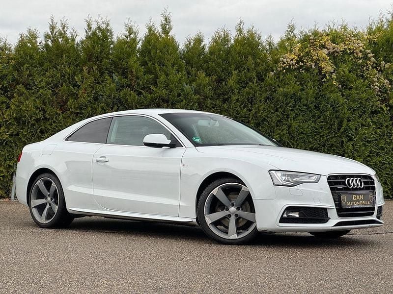 Weiß Gebraucht 2016 Audi A5 S-Line Coupé | 17.700 € (Guter Preis) - Bild 1/4