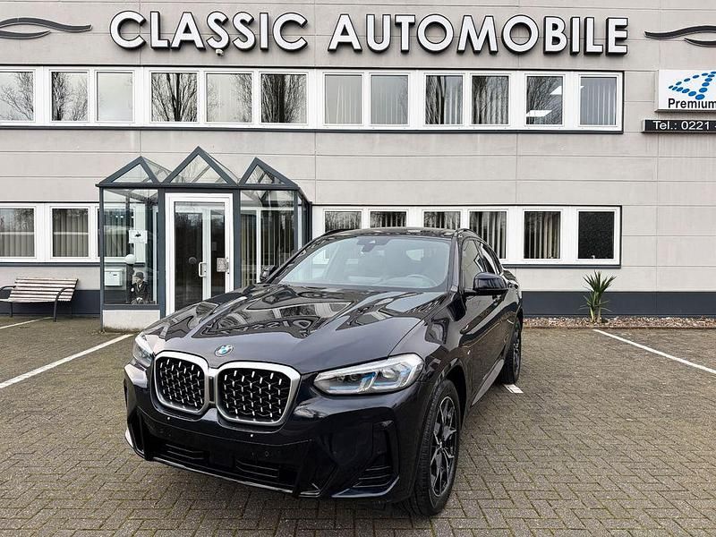 Schwarz Gebraucht 2024 BMW X4 Performance SUV | 50.850 € (Fairer Preis) - Bild 1/4