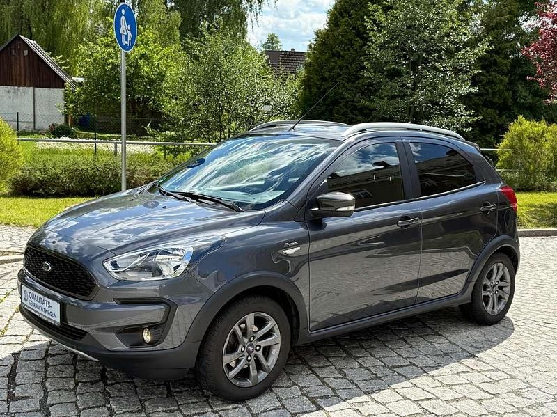 Gebraucht Ford Ka Active 86 PS (63 kW) 2019 Smokegrau metallic Kleinwagen