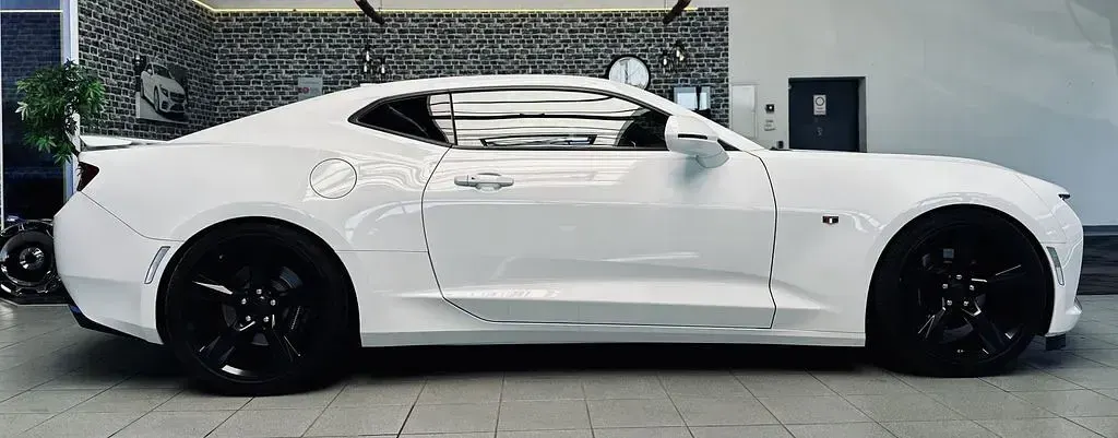 Gebraucht Chevrolet Camaro 453 PS (333 kW) 2019 Weiß Coupé