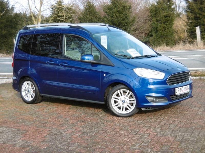 Gebraucht Ford Tourneo Courier Titanium 101 PS (74 kW) 2014 Blau Van / Kleinbus