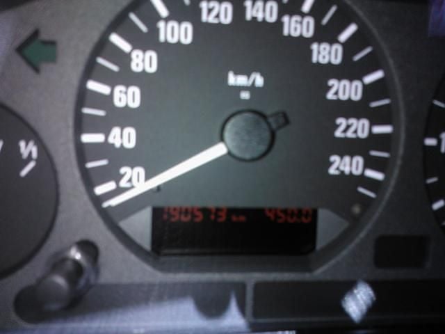 Gebraucht BMW 318 116 PS (85 kW) 1997 Silber Limousine