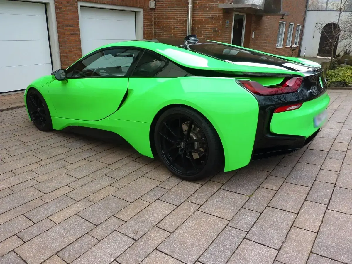Gebraucht BMW i8 441 PS (324 kW) 2017 Grün Coupé