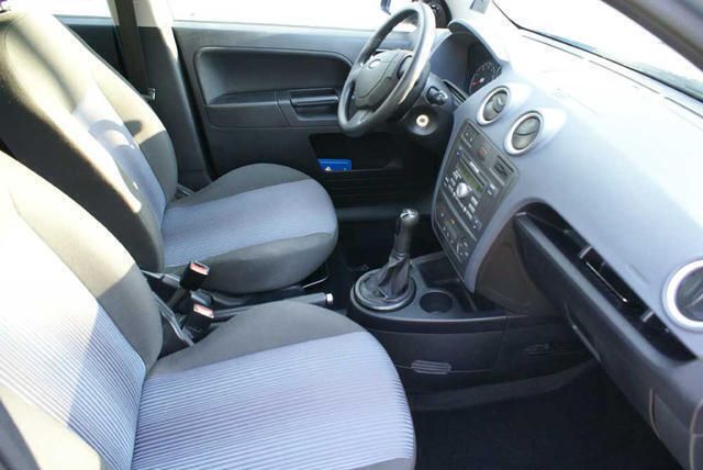 Gebraucht Ford Fusion 80 PS (58 kW) 2006 Blau metallic Limousine