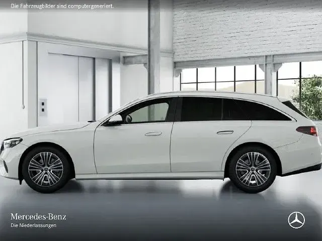 Gebraucht Mercedes E220 Avantgarde 197 PS (144 kW) 2025 Polarweiß Kombi