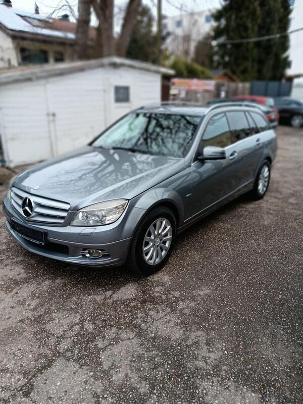 Gebraucht Mercedes C250 204 PS (150 kW) 2010 Silber Kombi