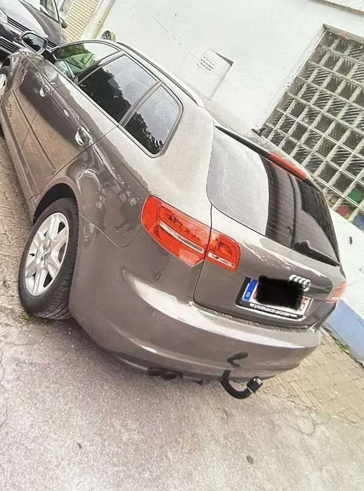 Gebraucht Audi A3 Attraction 125 PS (91 kW) 2011 Grau Kleinwagen