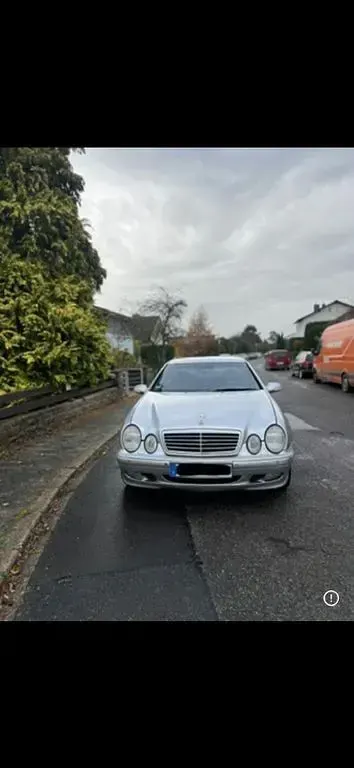 Gebraucht Mercedes CLK230 Edition 197 PS (144 kW) 2002 Schwarz Coupé