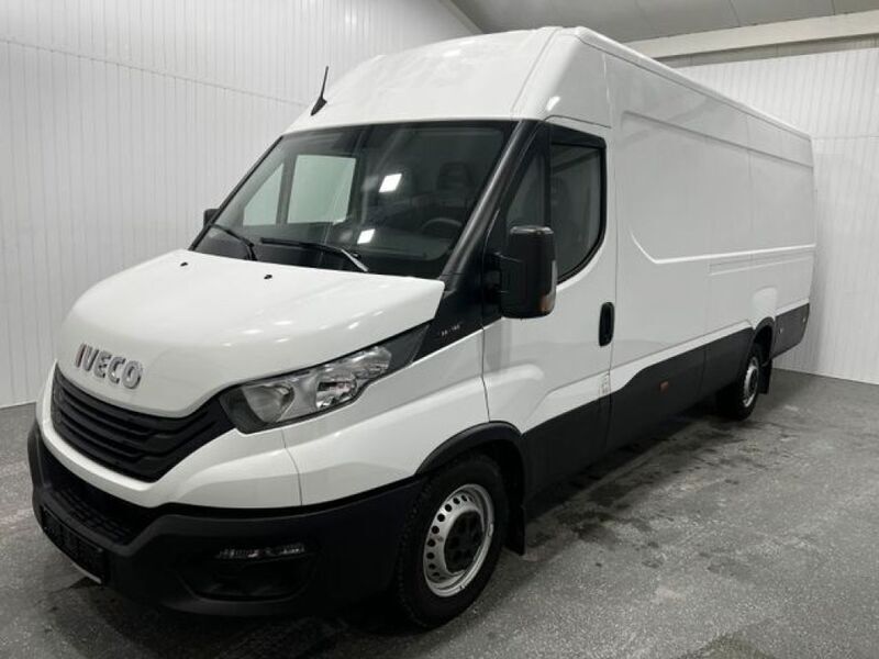 Bianco ic 194 Gebraucht 2023 Iveco Daily Van | 29.690 € (Superpreis) - Bild 1/4