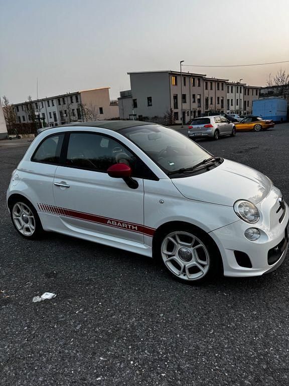 Gebraucht Abarth 500 135 PS (99 kW) 2012 Weiß Cabrio