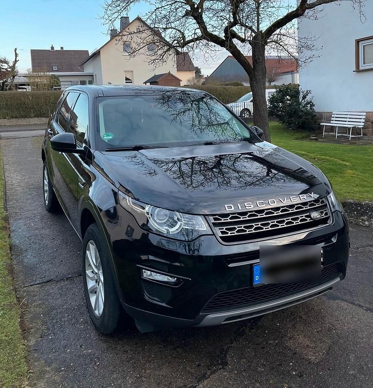 Schwarz Gebraucht 2017 Land Rover Discovery Sport SUV | 14.900 € (Superpreis) - Bild 1/4