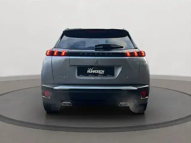 Gebraucht Peugeot 2008 GT 131 PS (96 kW) 2022 Grau SUV