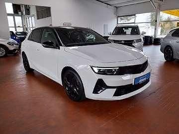 Gebraucht Opel Astra 131 PS (96 kW) 2024 Lack weiss banquise/typ aussen Limousine