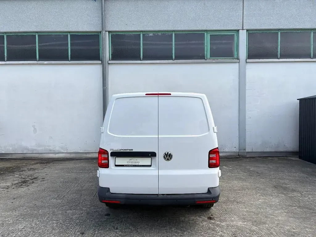 Gebraucht VW Transporter 150 PS (110 kW) 2019 Weiß Van