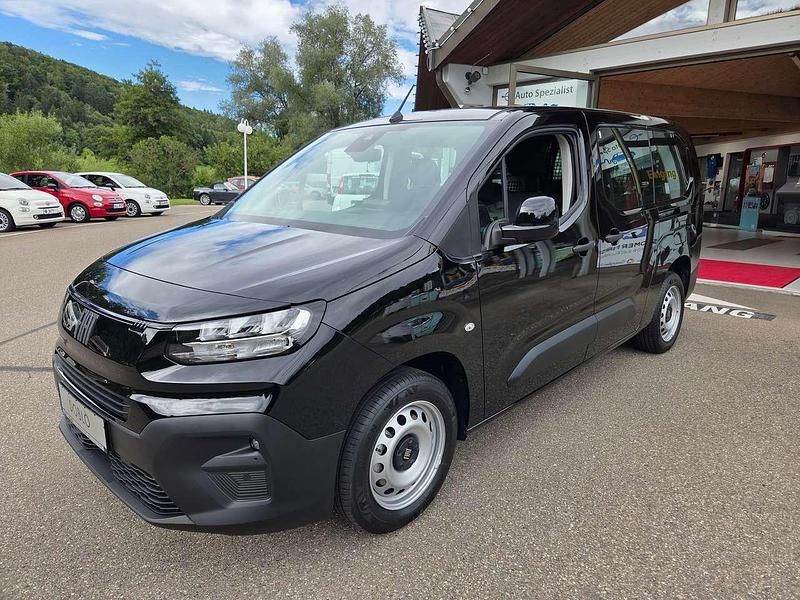 Schwarz Neu 2025 Fiat Doblò Van / Kleinbus | 29.950 € (Fairer Preis) - Bild 1/4