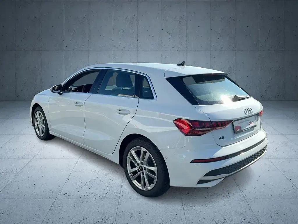 Gebraucht Audi A3 Advanced 150 PS (110 kW) 2025 Weiß Limousine