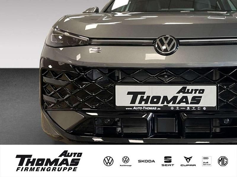 Neu VW T-Roc Style 150 PS (110 kW) 2026 Wolf grey metallic SUV