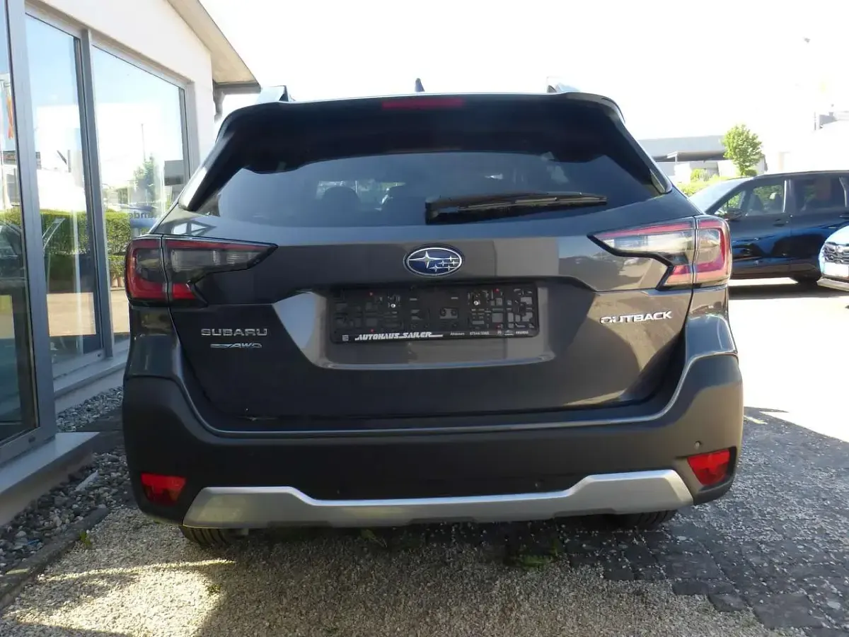 Neu Subaru Outback Platinum 169 PS (124 kW) 2026 Magnetite gray (m) p SUV