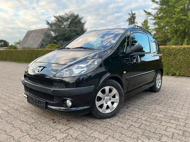 Schwarz Gebraucht 2006 Peugeot 1007 RC Kleinwagen | 4.199 € (Etwas zu teuer) - Bild 1/4