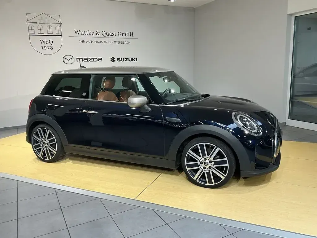 Gebraucht Mini Cooper 136 PS (100 kW) 2021 Blau Kleinwagen
