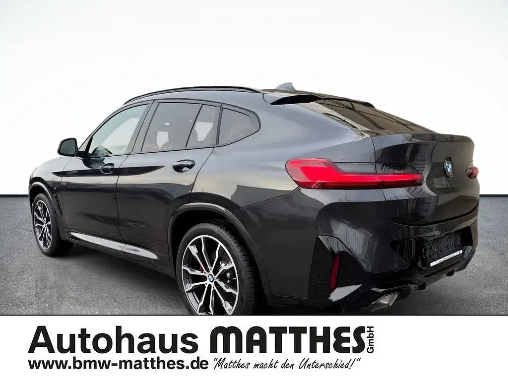Gebraucht BMW X4 Efficient Dynamics 245 PS (180 kW) 2024 Grau SUV
