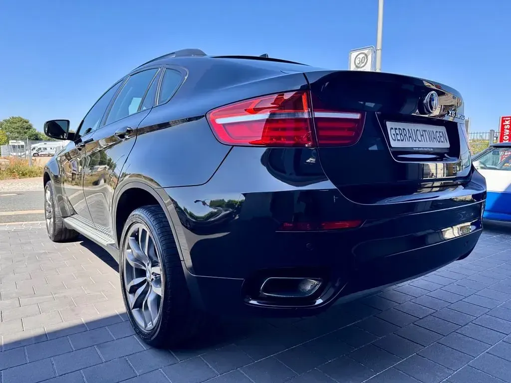 Gebraucht BMW X6 M50 Performance 381 PS (280 kW) 2012 Schwarz SUV