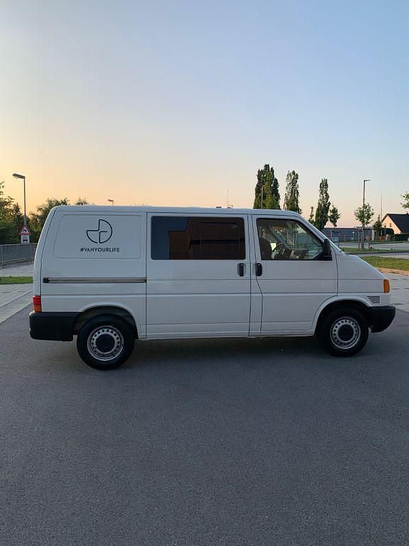 Weiß Gebraucht 2003 VW T4 Van | 12.990 € (Teuer) - Bild 1/4