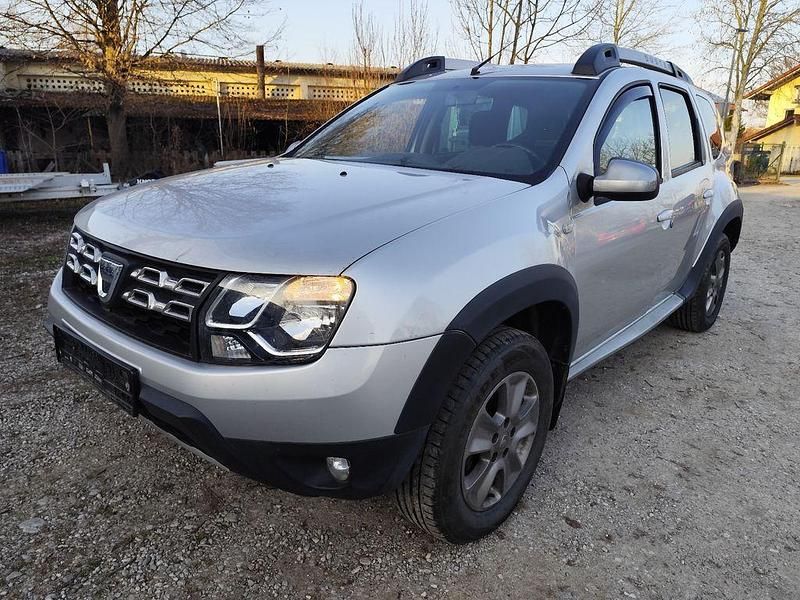 Gebraucht Dacia Duster Prestige 109 PS (80 kW) 2015 Grau SUV