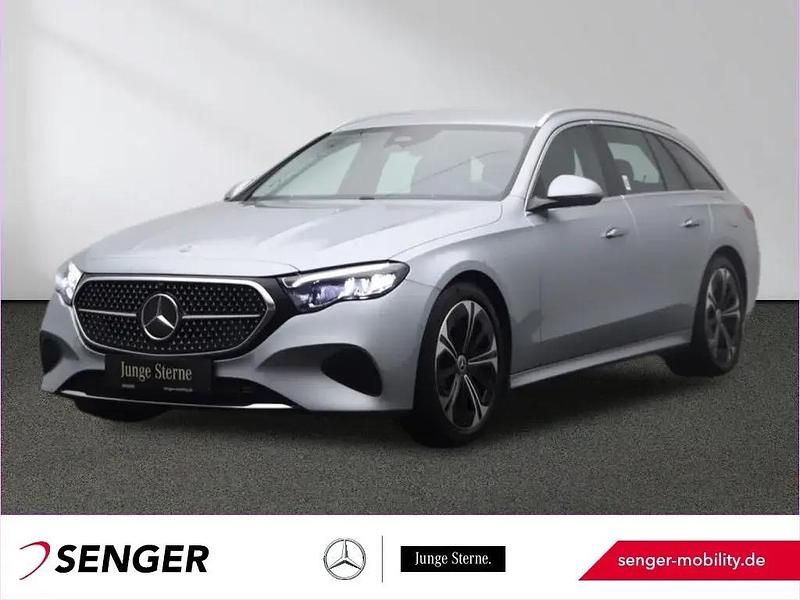 Gebraucht 2024 Mercedes E300 Avantgarde | 51.760 € (Guter Preis) - Bild 1/1