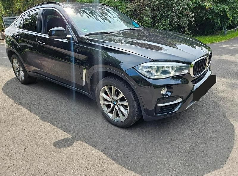Schwarz Gebraucht 2015 BMW X6 SUV | 21.900 € (Fairer Preis) - Bild 1/4