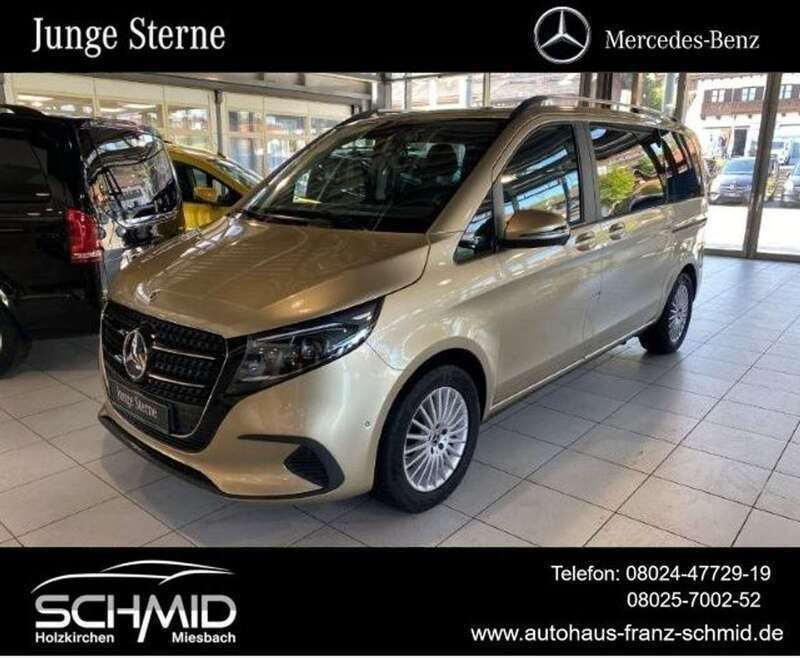 Gold Gebraucht 2024 Mercedes V300 Style Van / Kleinbus | 72.927 € (Superpreis) - Bild 1/4