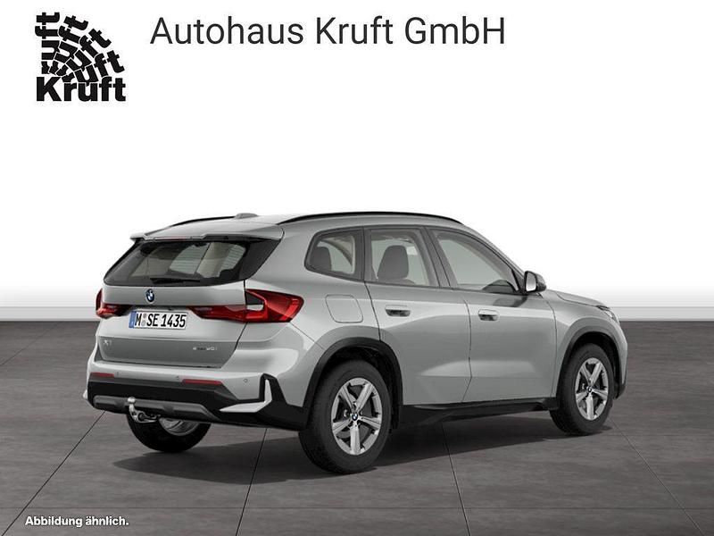 Gebraucht BMW X1 156 PS (114 kW) 2025 Spacesilber SUV