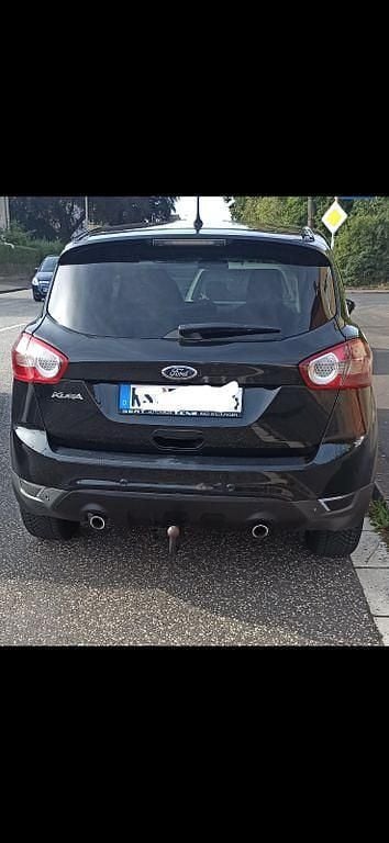 Gebraucht Ford Kuga Champions Edition 140 PS (102 kW) 2012 Schwarz SUV