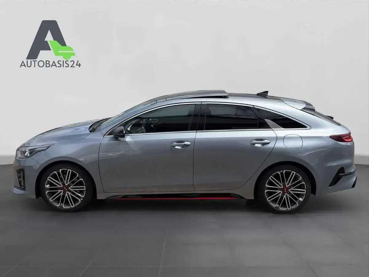 Gebraucht Kia ProCeed GT 204 PS (150 kW) 2021 Sirius silver Kombi