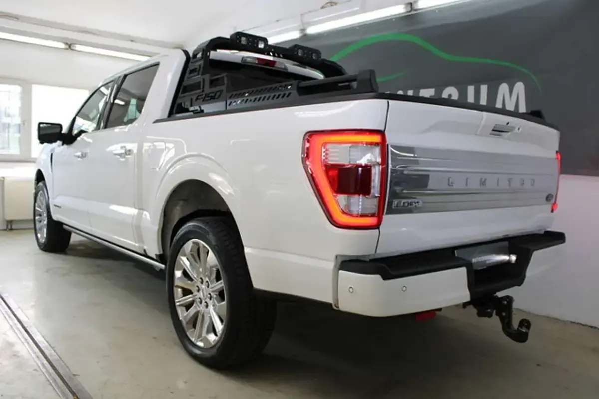 Gebraucht Ford F-150 Limited 436 PS (320 kW) 2022 Weiss metallic Pickup