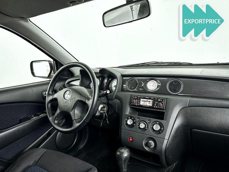 Gebraucht Mitsubishi Outlander Intense 160 PS (117 kW) 2008 Grau SUV