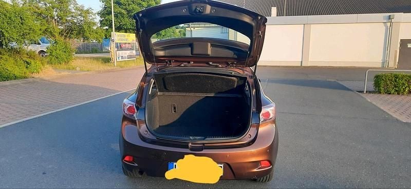 Gebraucht Mazda 3 105 PS (77 kW) 2013 Braun Limousine