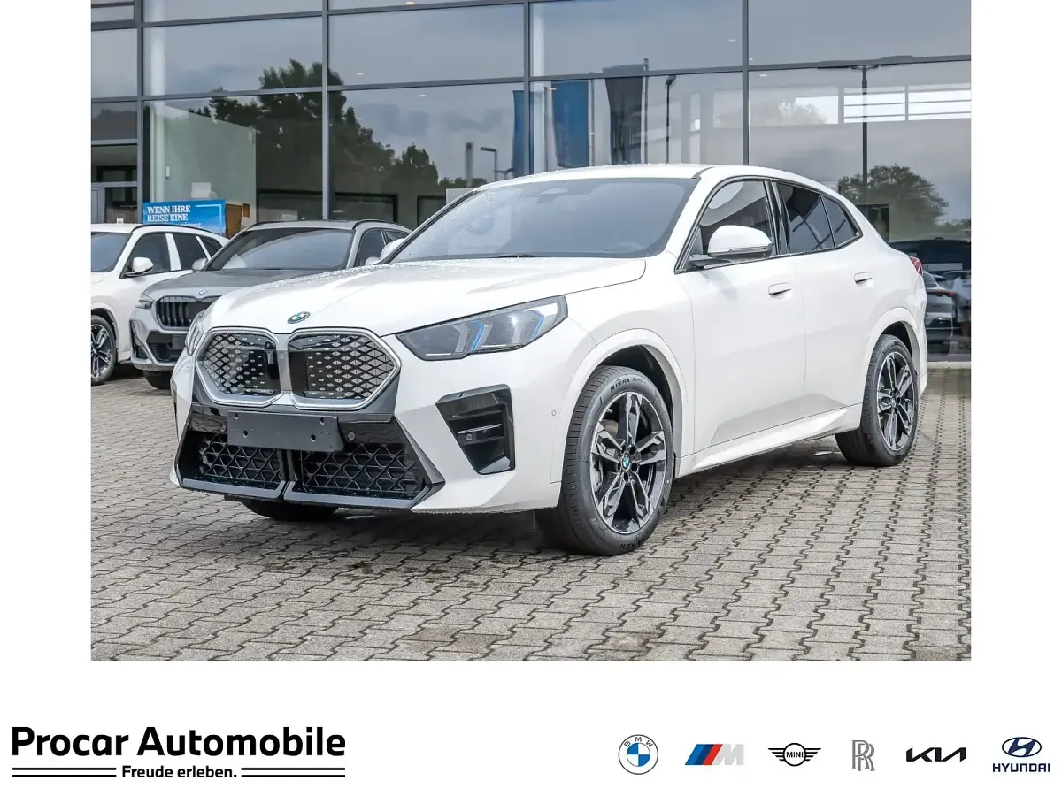 Gebraucht BMW iX2 M Sport 150 kW (204 PS) 2026 SUV