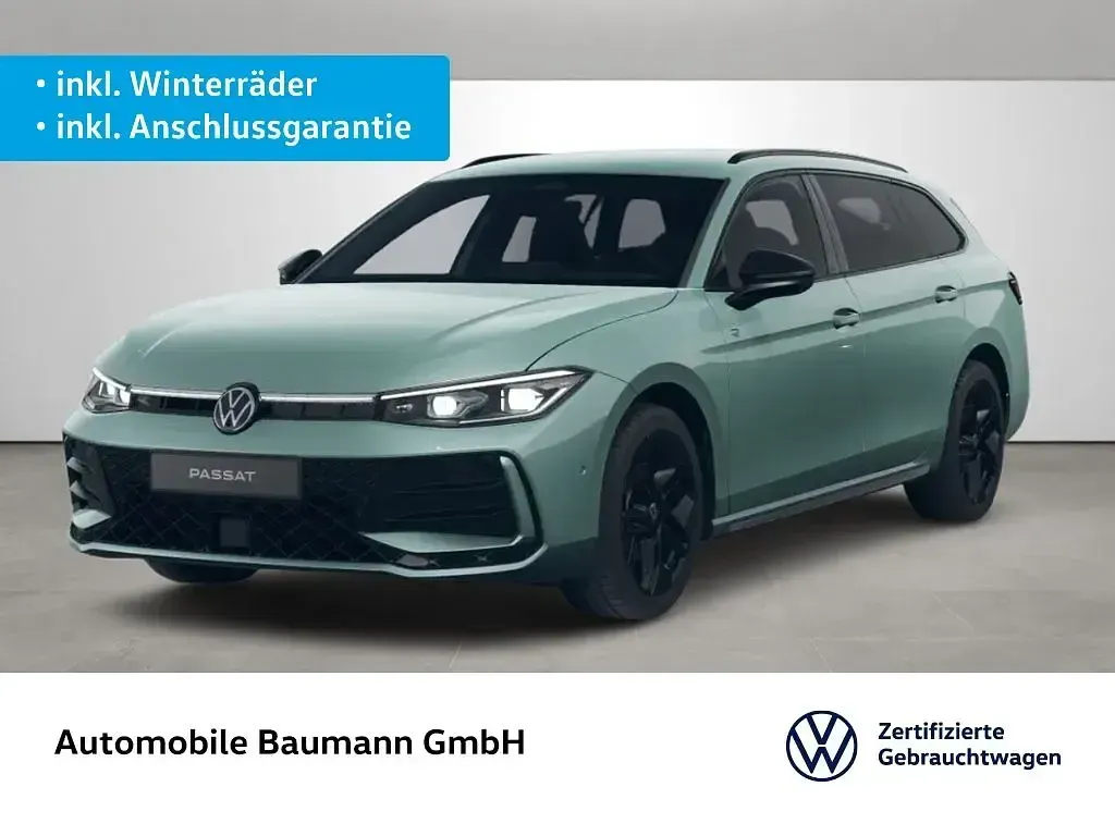 Gebraucht VW Passat R-line 150 PS (110 kW) 2025 Kombi