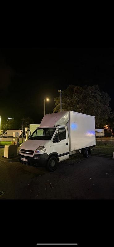 Weiß Gebraucht 2010 Opel Movano Van | 6.300 € - Bild 1/4